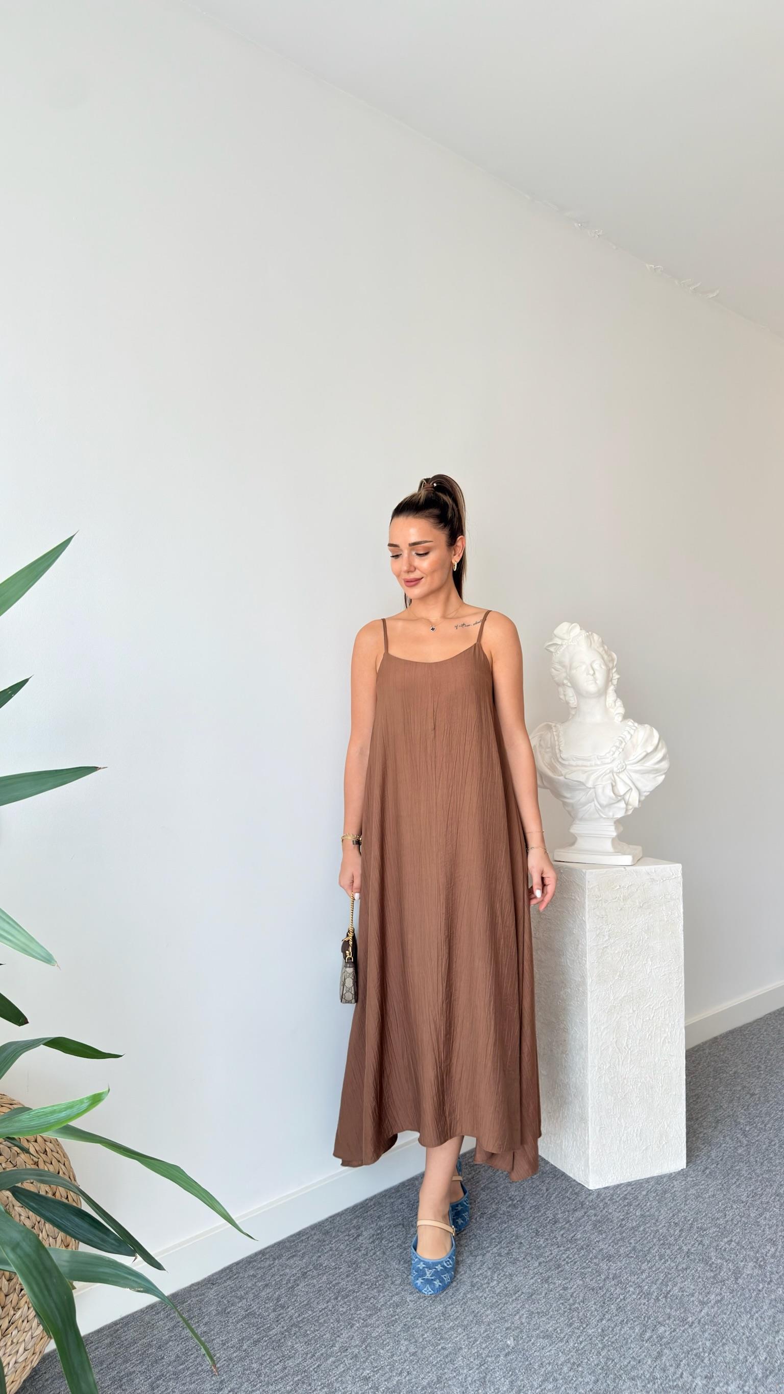 Kahve Ruma Askılı Elbise 