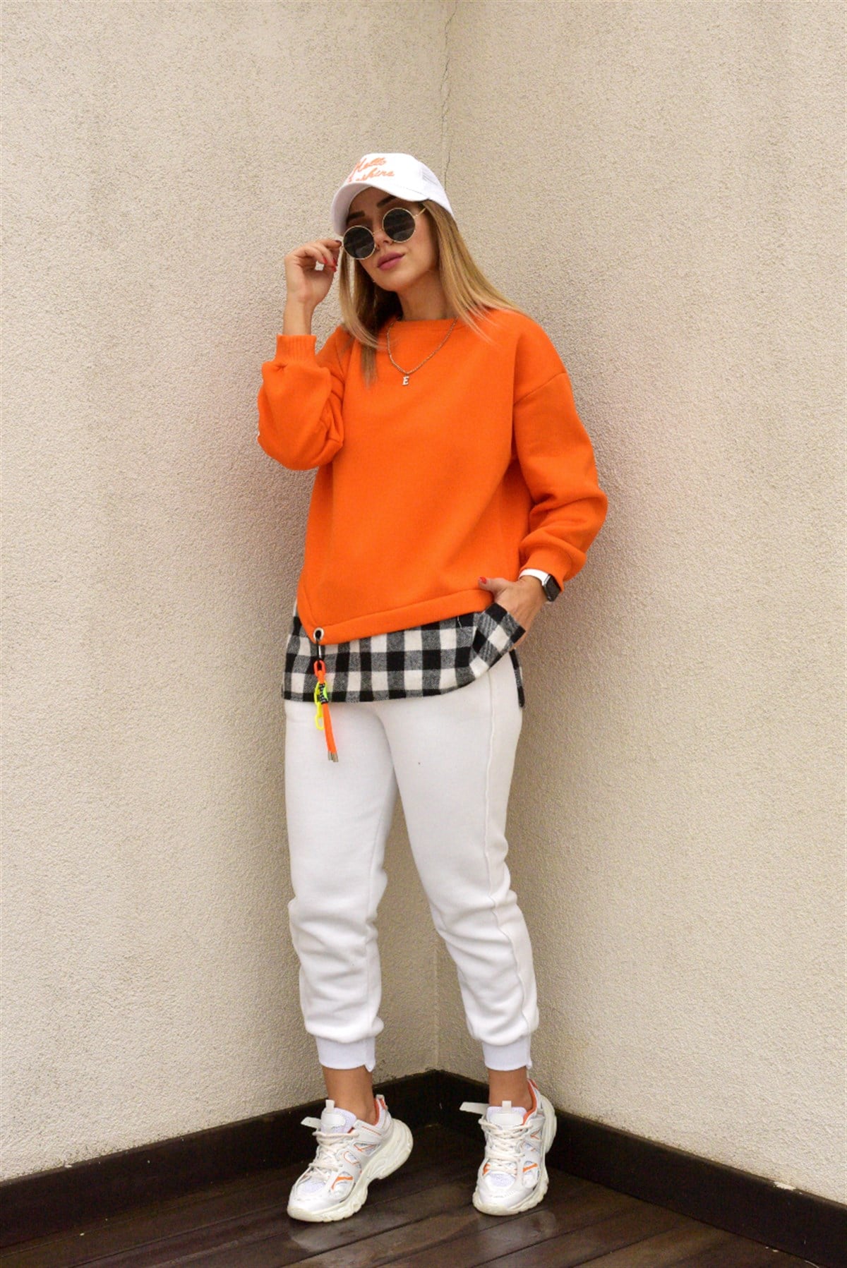 Ekose Detaylı Tasarım Turuncu Sweatshirt