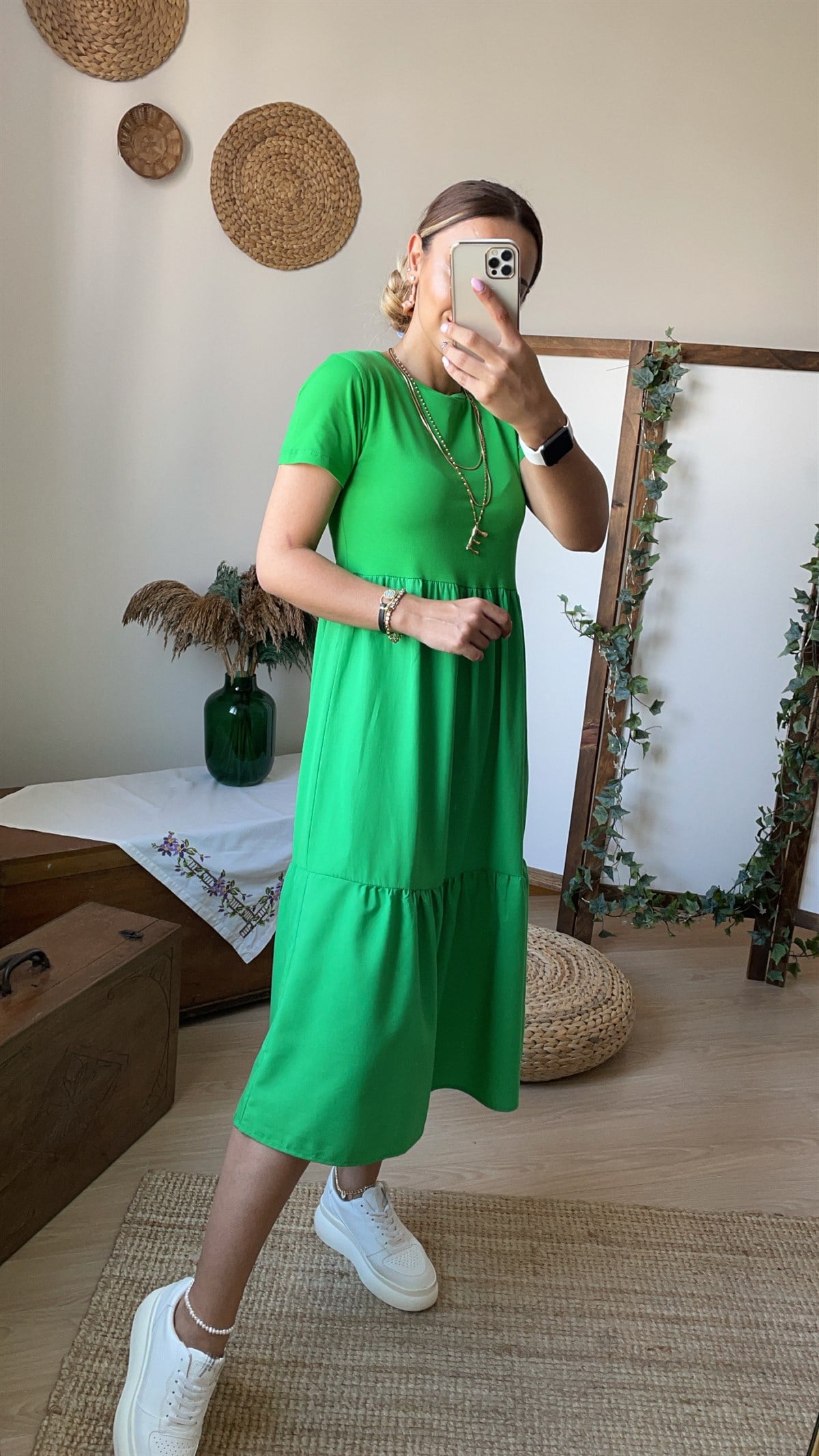 Poplin Detaylı Yesil Volanlı Elbise	