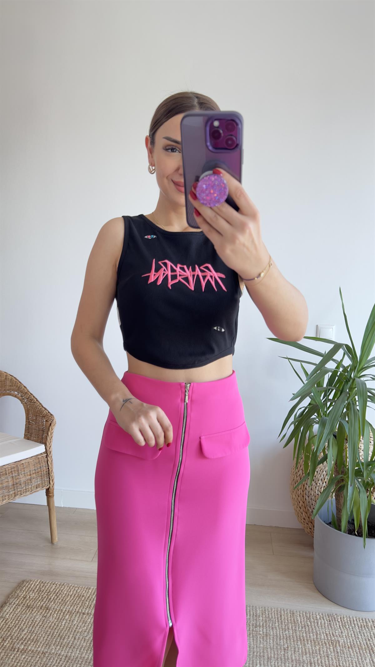 Marka Model Etiket Detaylı Siyah Atlet