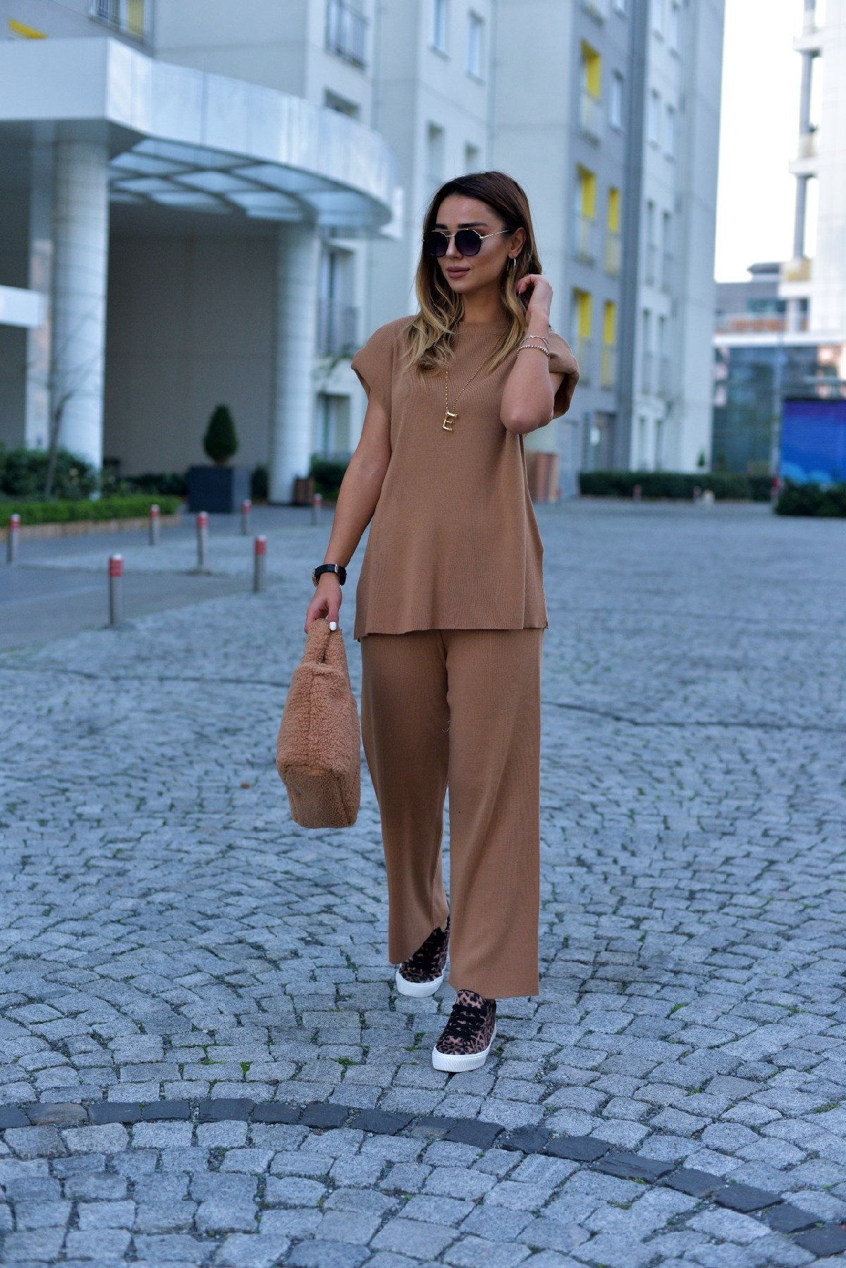 Camel Vatkalı Triko Takım