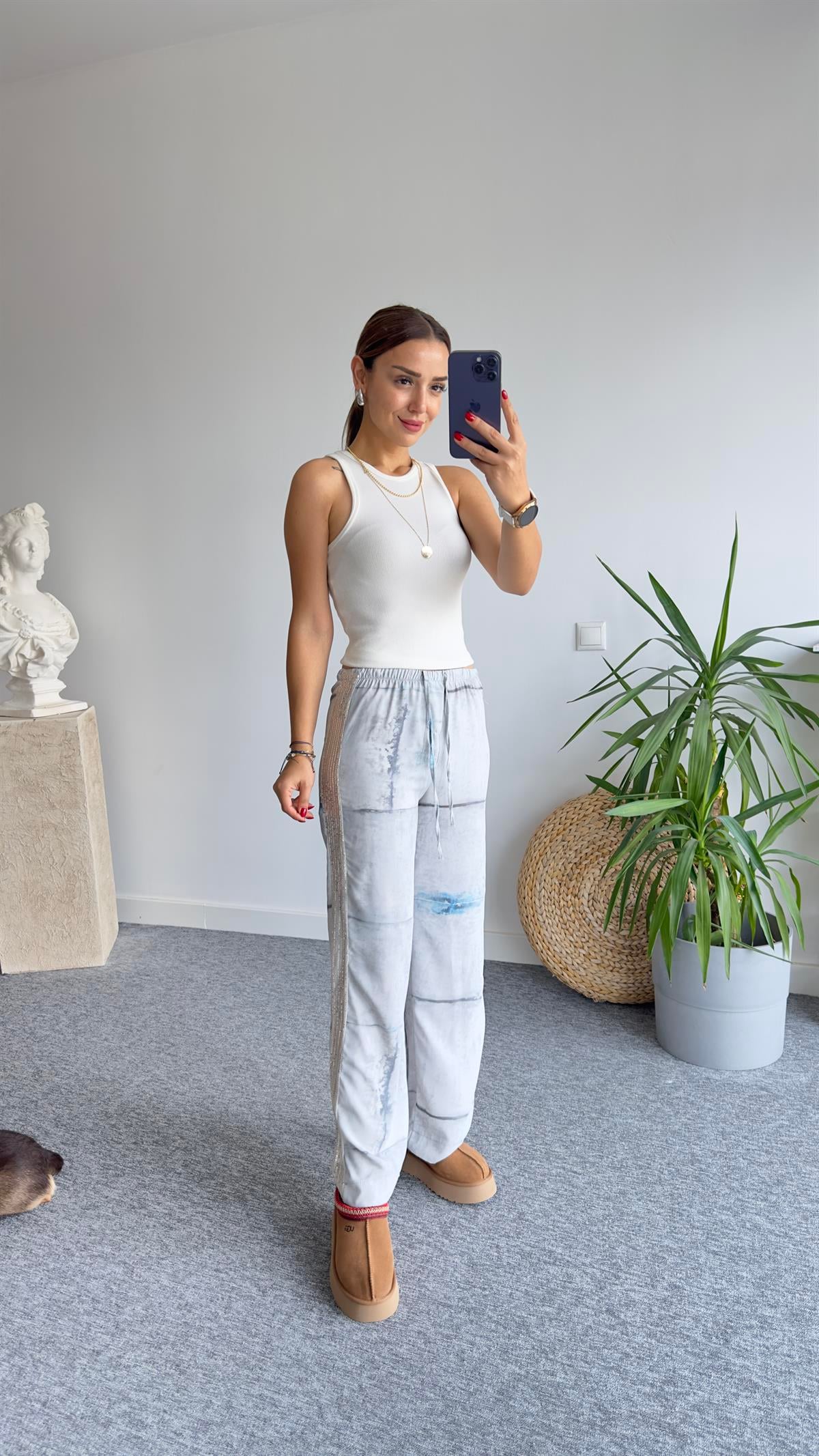 Pullu Ve Desenli Zr Model Pantolon