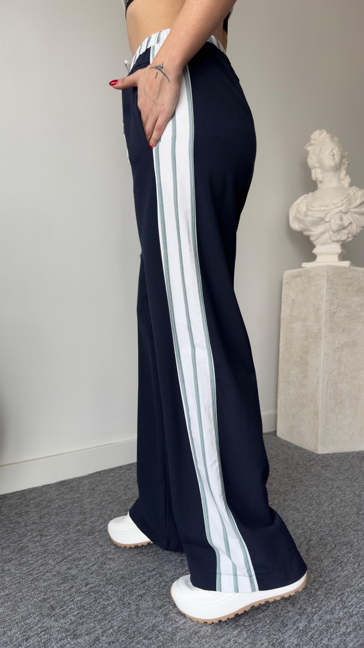 Qui Zra Model Yan Şeritli Pantolon