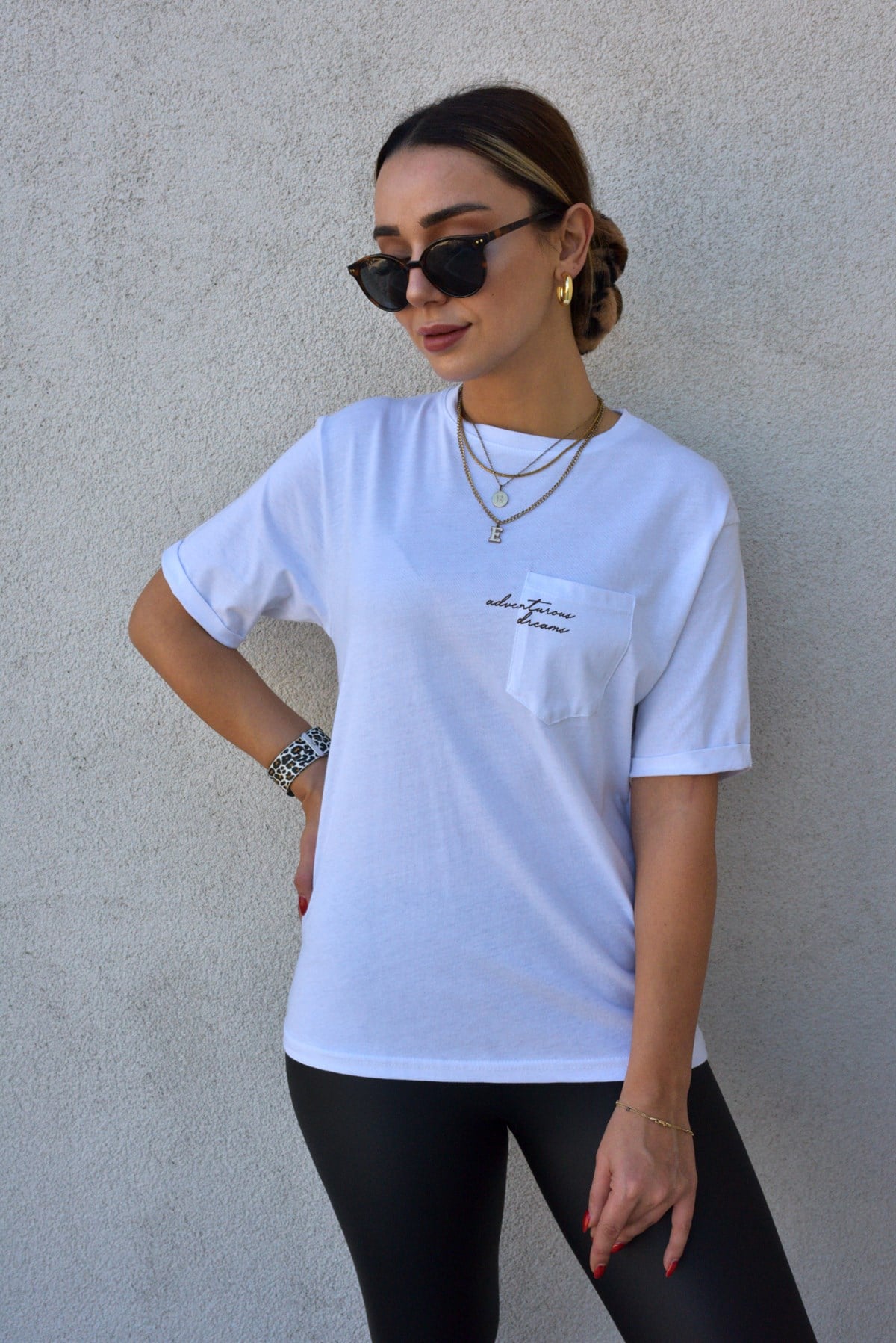 Yazı Detaylı Beyaz Tshirt