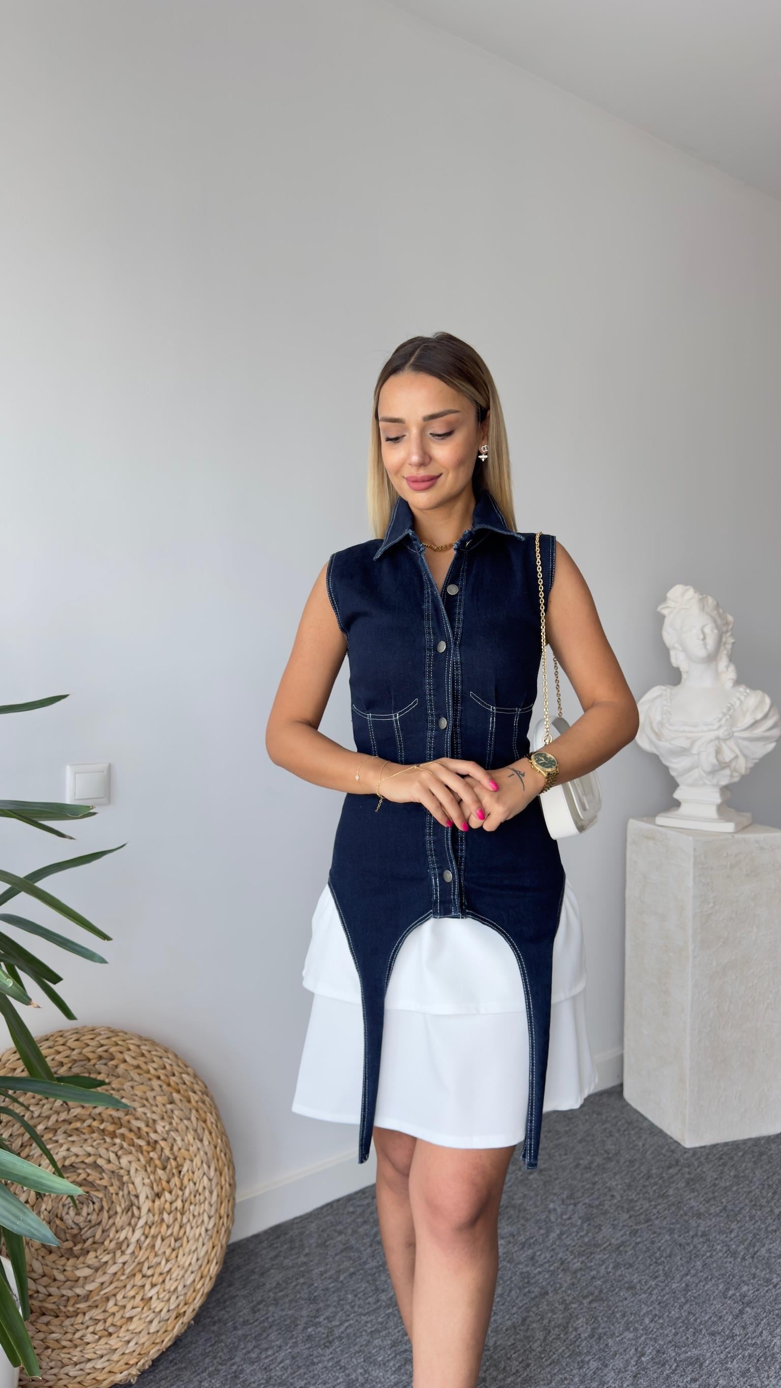 Korse Detaylı Likralı Crop Etekli Takım