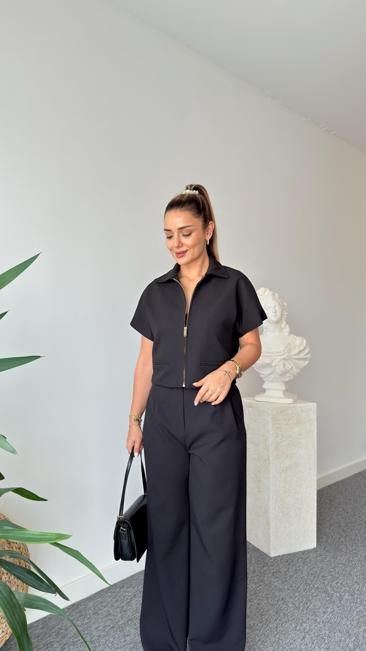 Siyah Fermuarlı Zra Model Ceket Takım