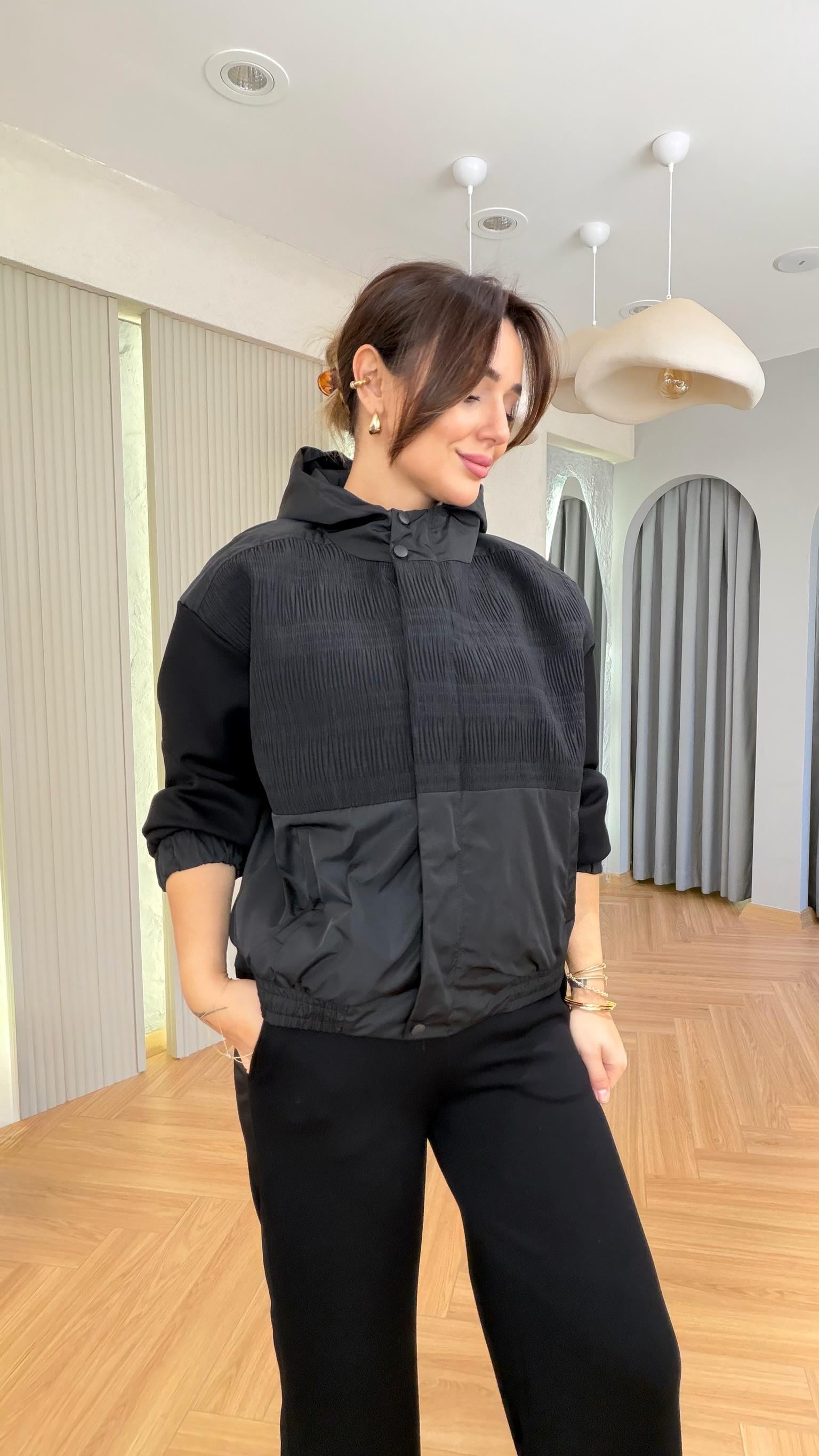Siyah İpkyol Model Kapüşonlu Takım