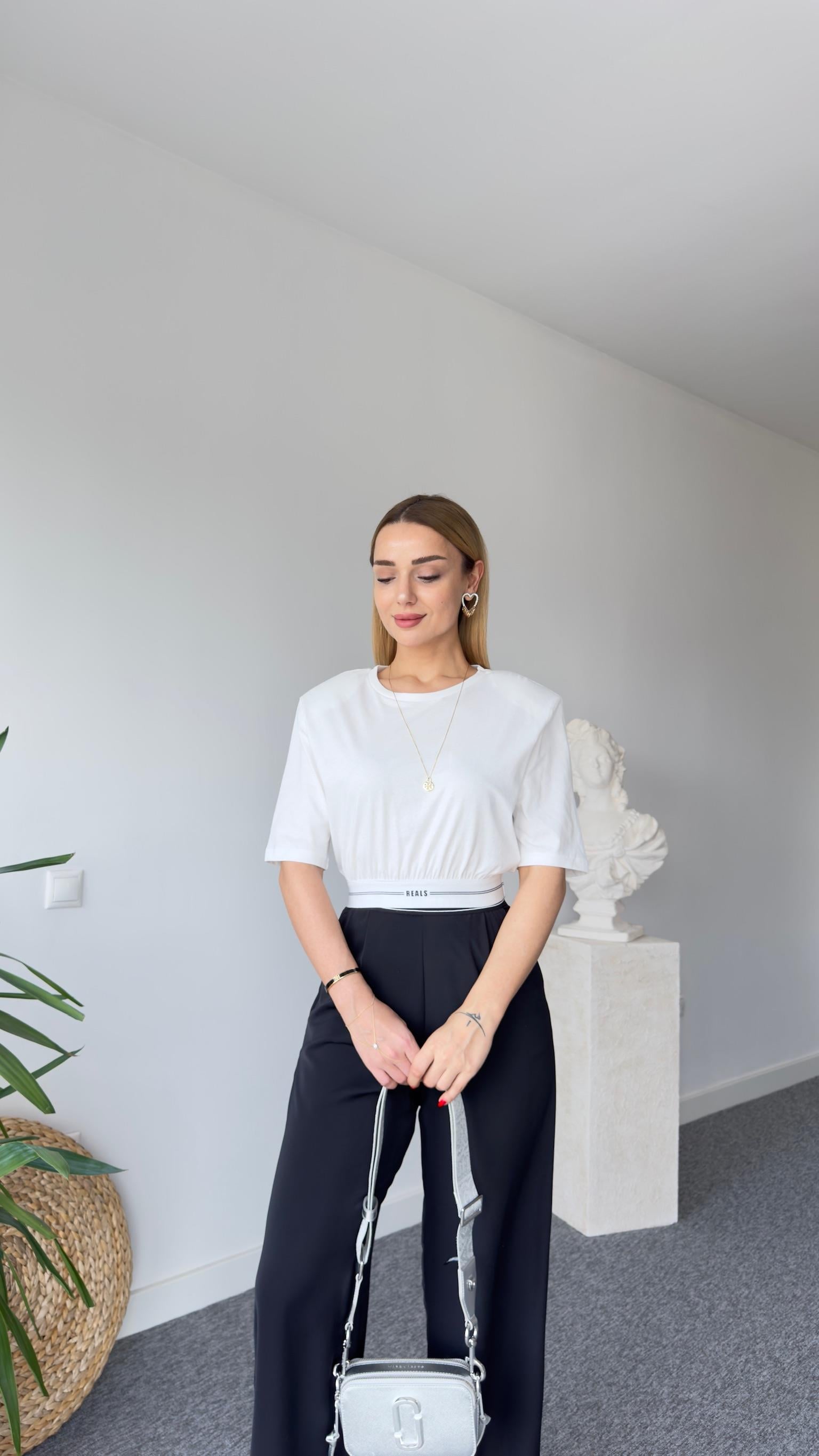 Segu Bel Yazılı Vatkalı Beyaz Tshirt