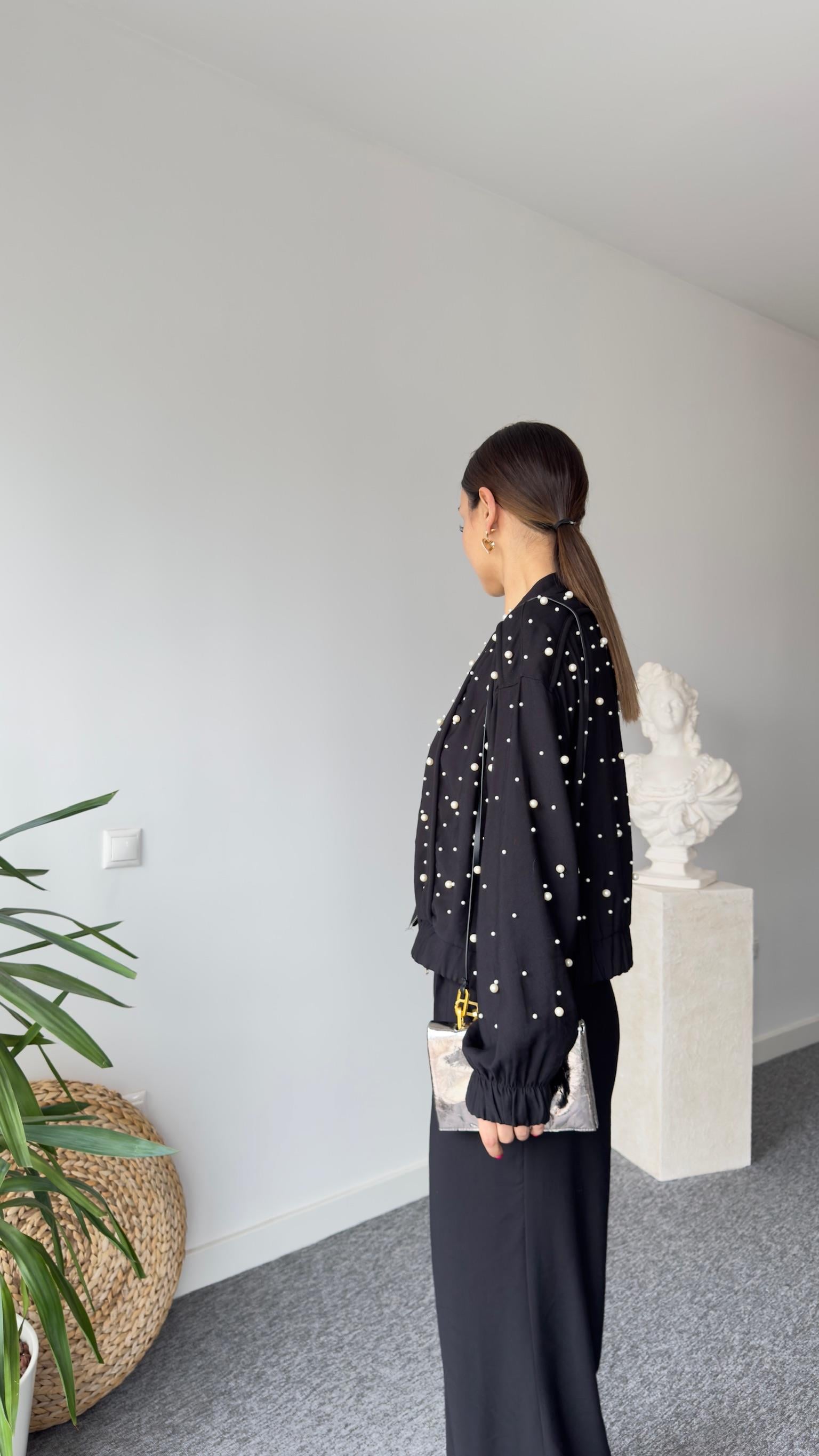 New İncili Siyah Bomber Ceket