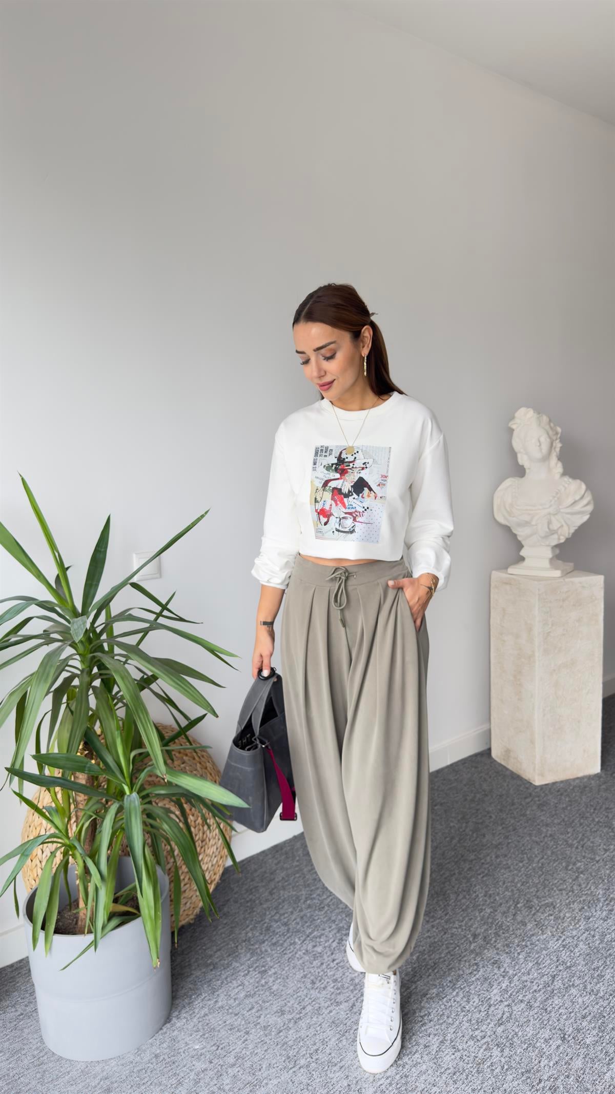 Zerin Kız Baskı Beyaz Sweatshirt