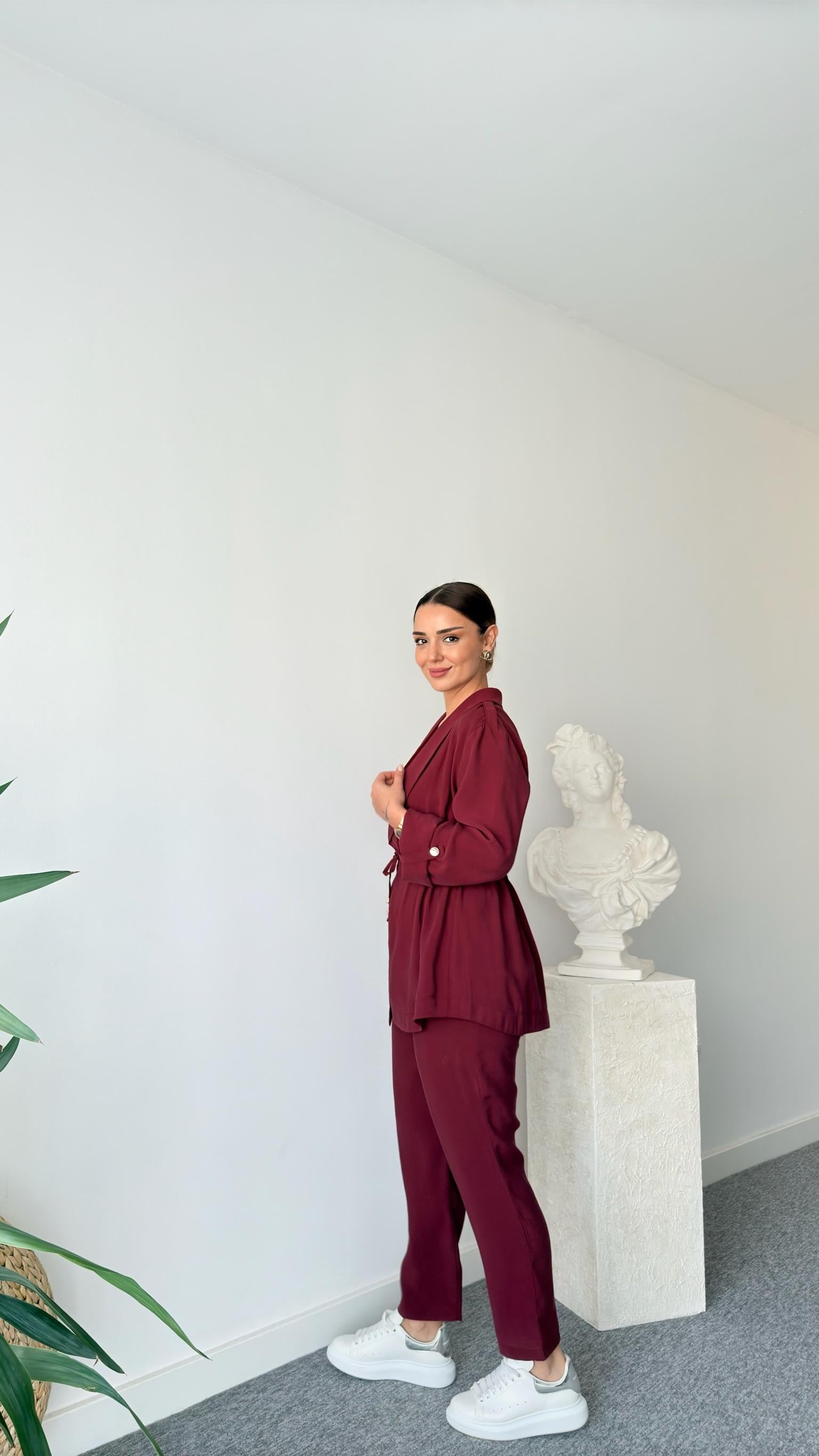 Bordo Şal Yaka Büzgülü Tensel Takım