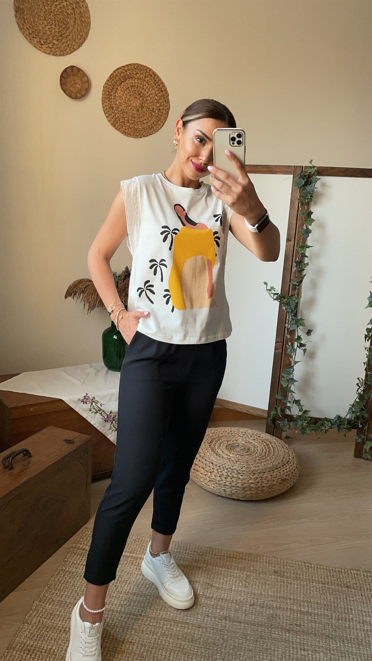 Zara Model Fisto Detaylı Tshirt