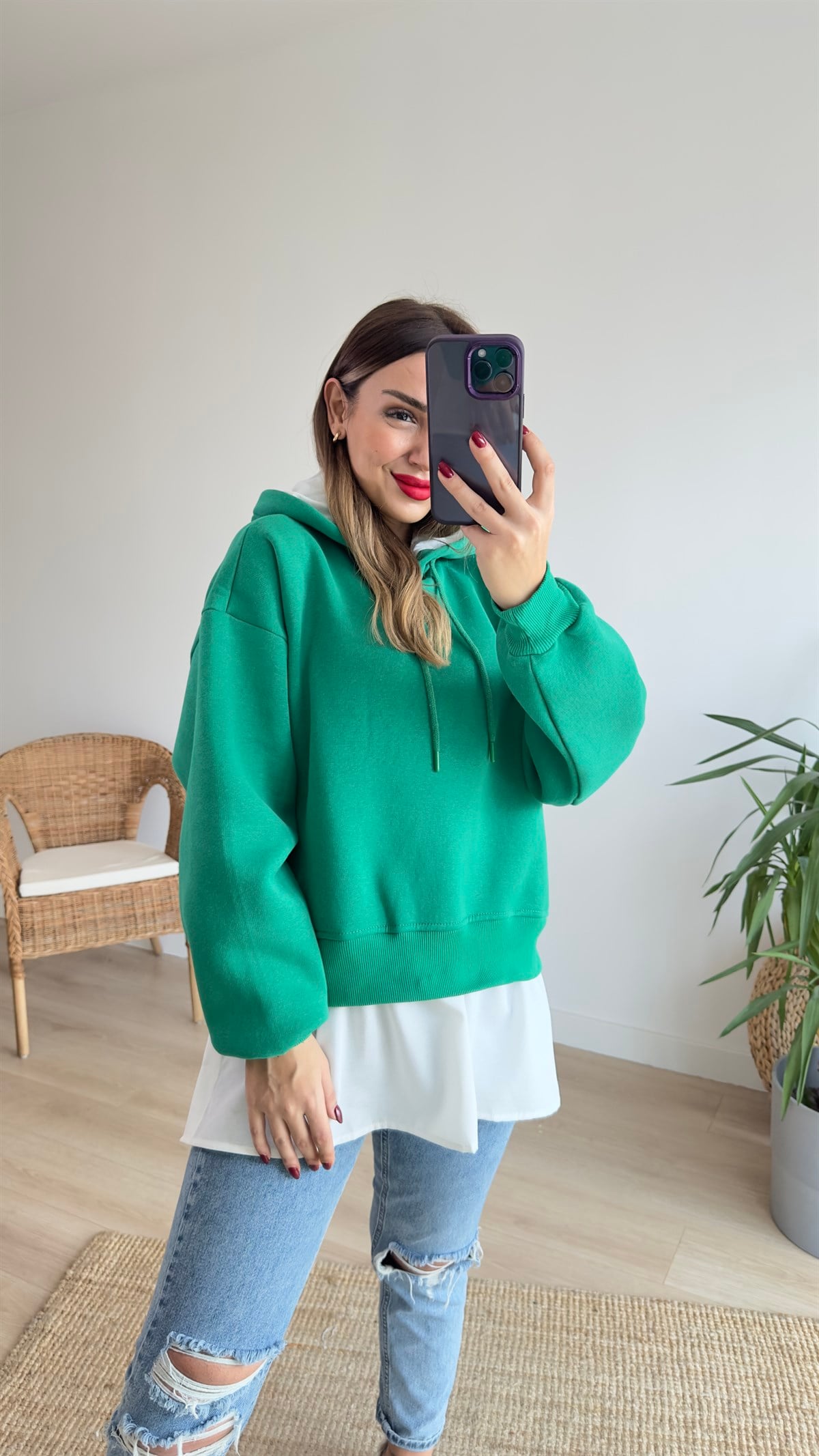 Gömlek Detaylı Yeşil Kapüşonlu Sweat