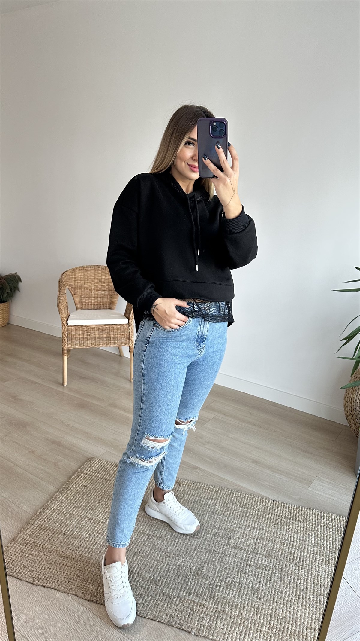 File Detaylı Siyah Sweatshirt