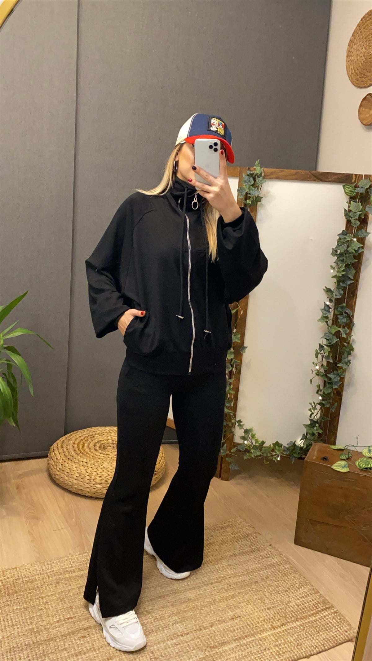 Fermuarlı Siyah Sweat