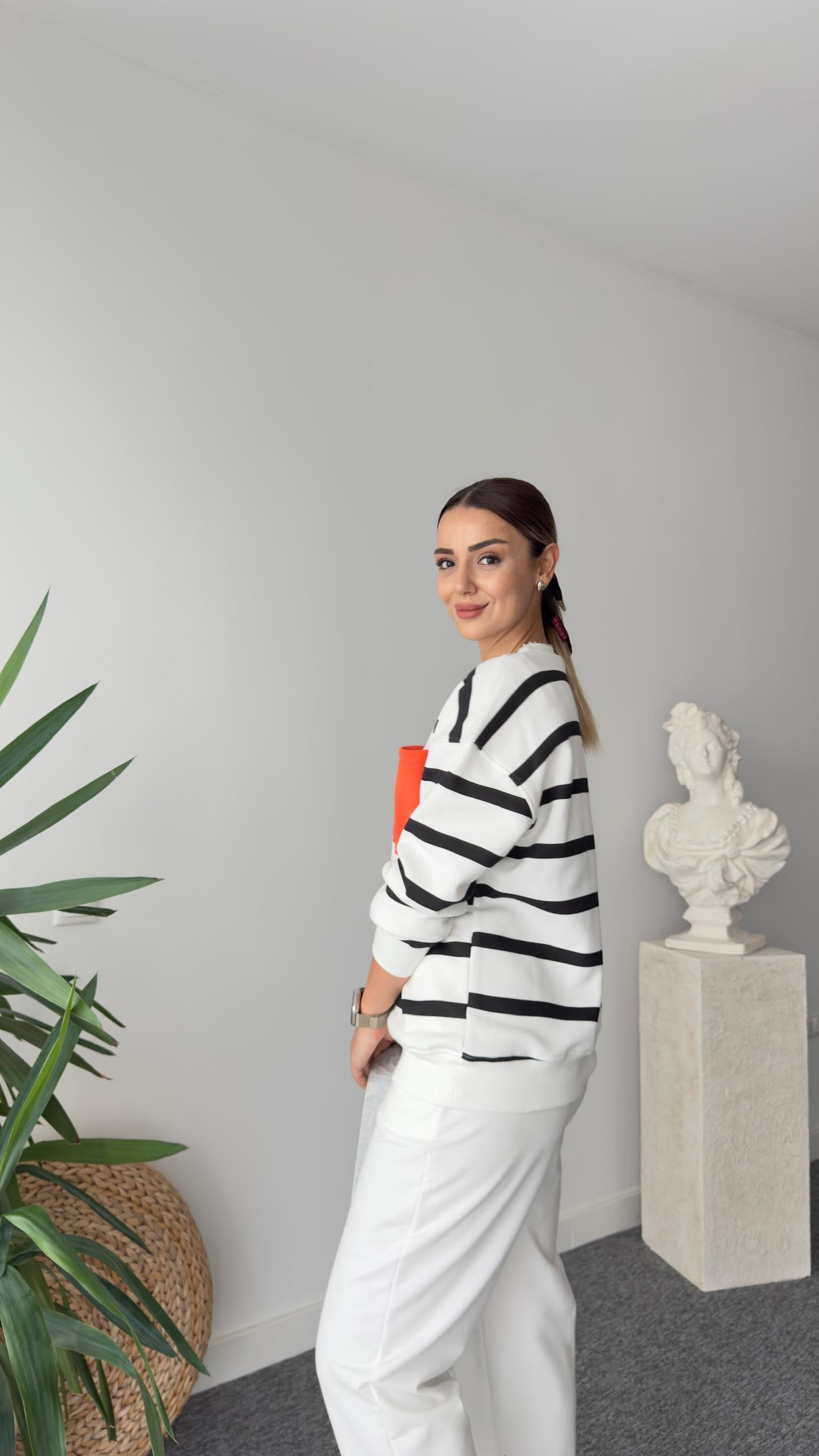 Cebi Turuncu Detaylı Çizgili Sweatshirt