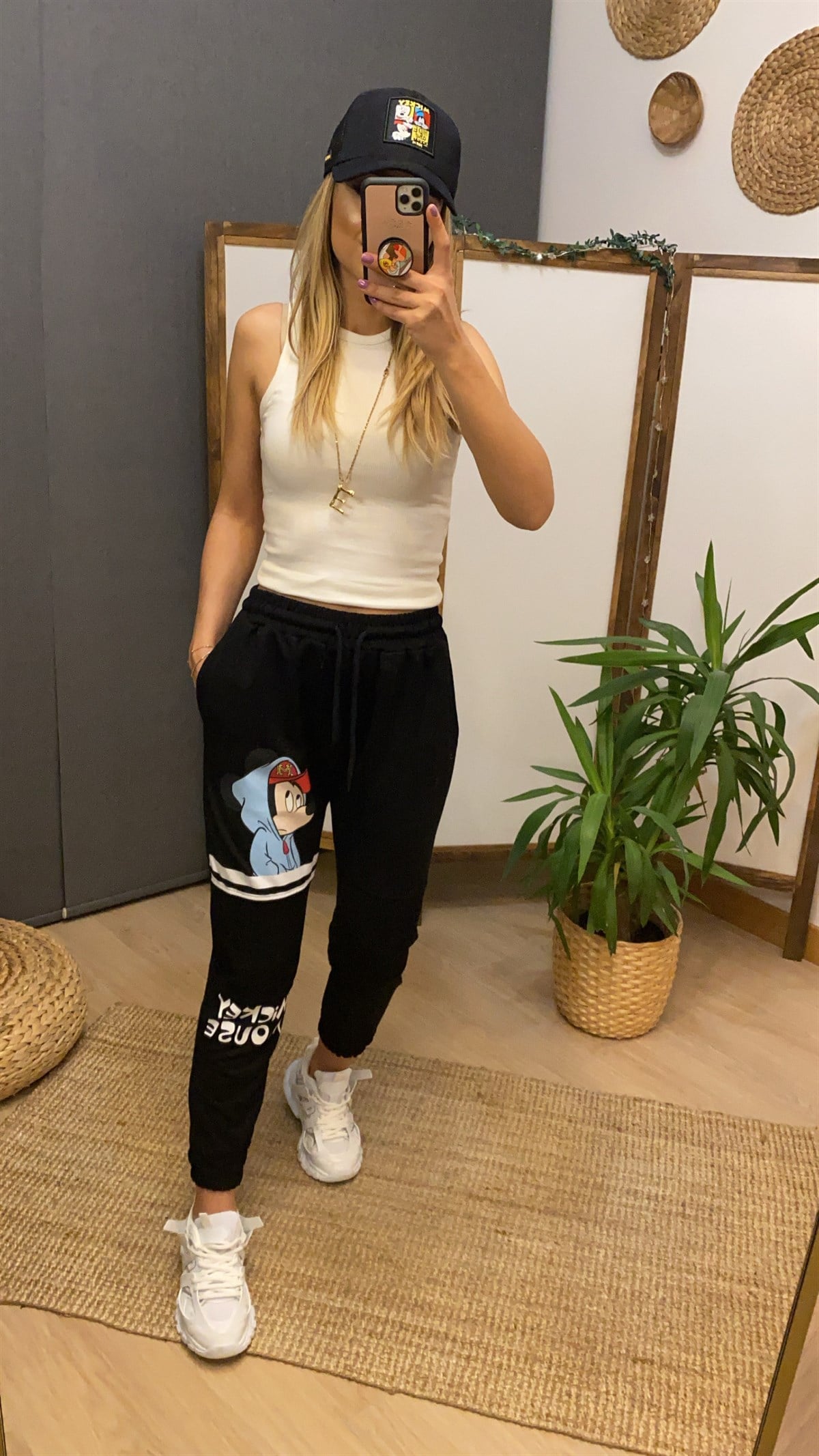 File Detaylı Siyah Mickey Eşofman Altı