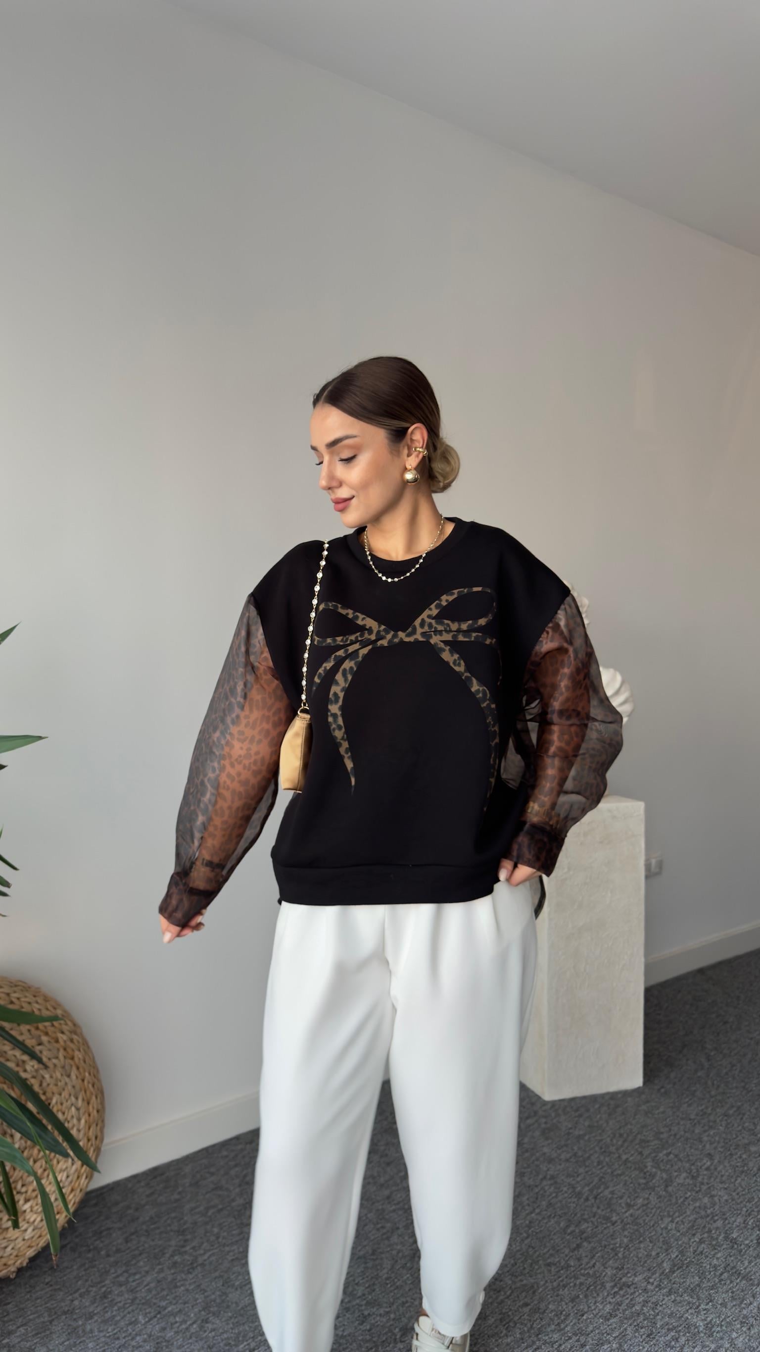 Lethi Siyah Leopar Tül Detaylı Baskılı Sweat