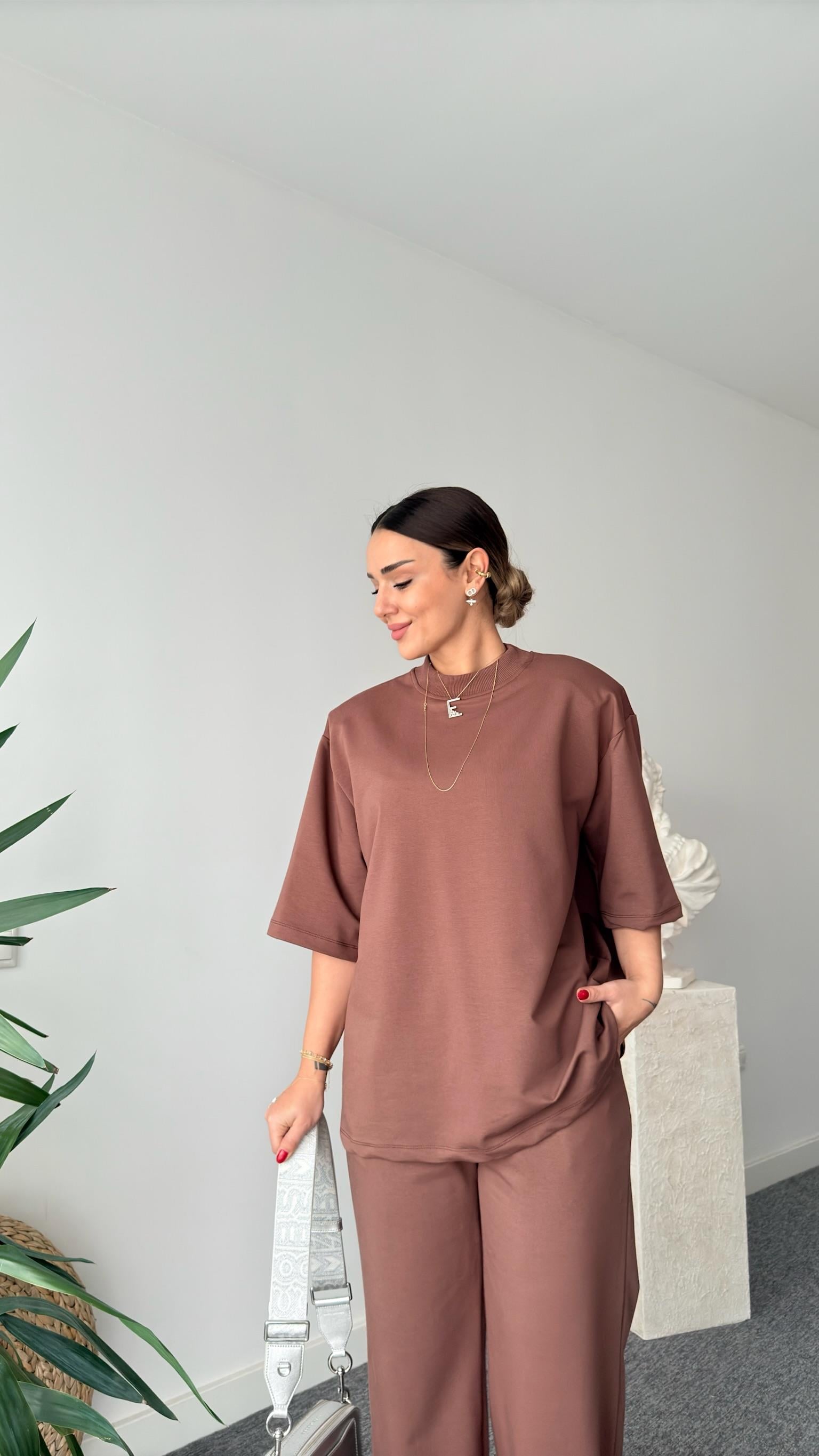 Kahve Calza Vatkalı Tok Doku Tshirt