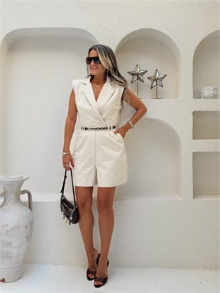 Nişantaşı Butik KEMER DETAY KRUVAZE ŞORT TULUM