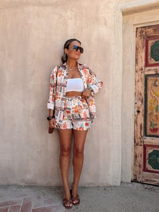 Nişantaşı Butik RENK DESENLİ GÖMLEK KEMERLİ ŞORT TAKIM