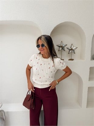 Nişantaşı Butik RENKLİ ÇİÇEK NAKIŞ İŞLEME TRİKO BLUZ
