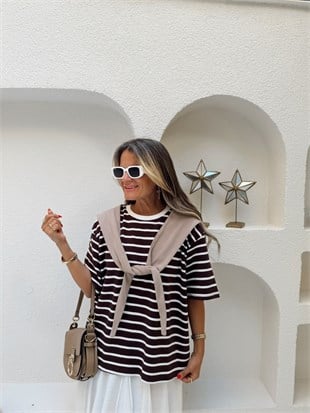 Nişantaşı Butik ŞAL DETAY ÇİZGİLİ BASİC BLUZ KAHVERENGİ