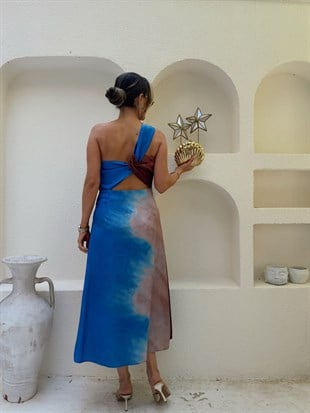 Nişantaşı Butik SIRT DETAY MAVİ KAHVE DESENLİ ELBİSE