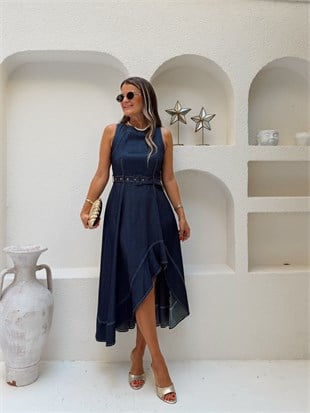 Nişantaşı Butik VOLANLI KEMER DETAY KONTRAST ELBİSE
