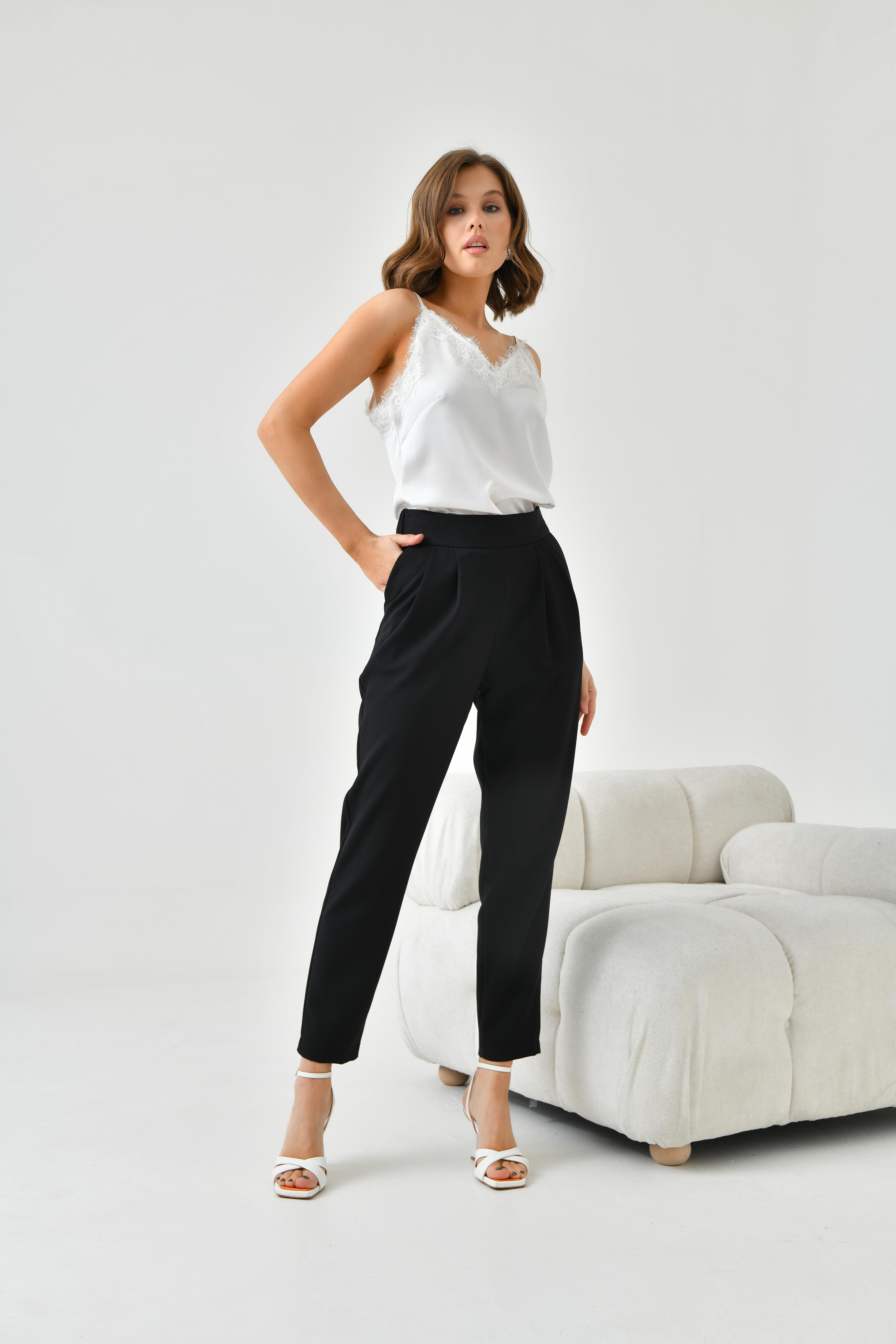 FTZ Women Kadın Lastikli Pleli Dar Paça Pantolon  Siyah 30744