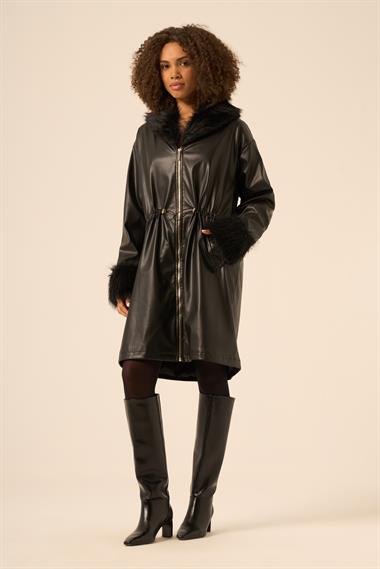 FTZ Women Kadın Kürk Yaka Deri Kaban  Siyah 31242