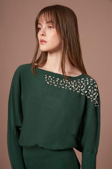 FTZ Women Kadın Beyoğlu İşlemeli Yarasa Kol Kazak  Zümrüt Yeşil 25017