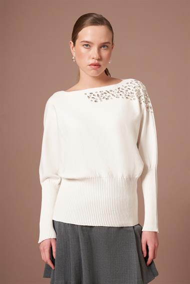 FTZ Women Kadın Beyoğlu İşlemeli Yarasa Kol Kazak  Ekru 25017