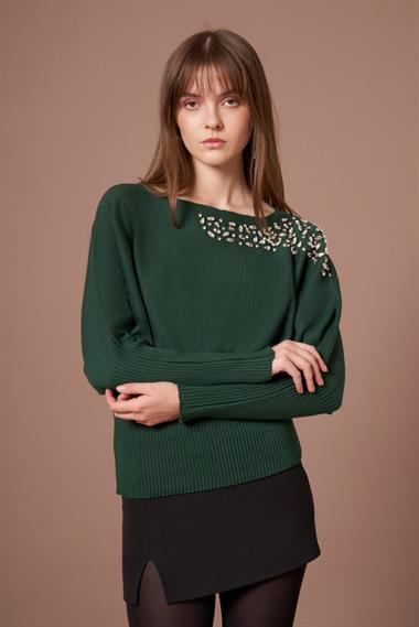 FTZ Women Kadın Beyoğlu İşlemeli Yarasa Kol Kazak  Zümrüt Yeşil 25017