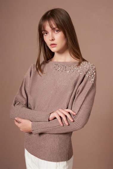 FTZ Women Kadın Beyoğlu İşlemeli Yarasa Kol Kazak  Vizon 25017