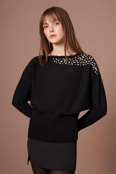 FTZ Women Kadın Beyoğlu İşlemeli Yarasa Kol Kazak  Siyah 25017