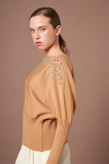 FTZ Women Kadın Beyoğlu İşlemeli Yarasa Kol Kazak  Bisküvi 25017