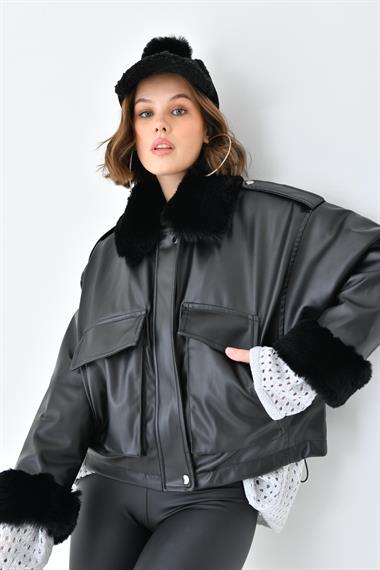 FTZ Women Kadın Kürk Detay Deri Kaban  Siyah RBN4073