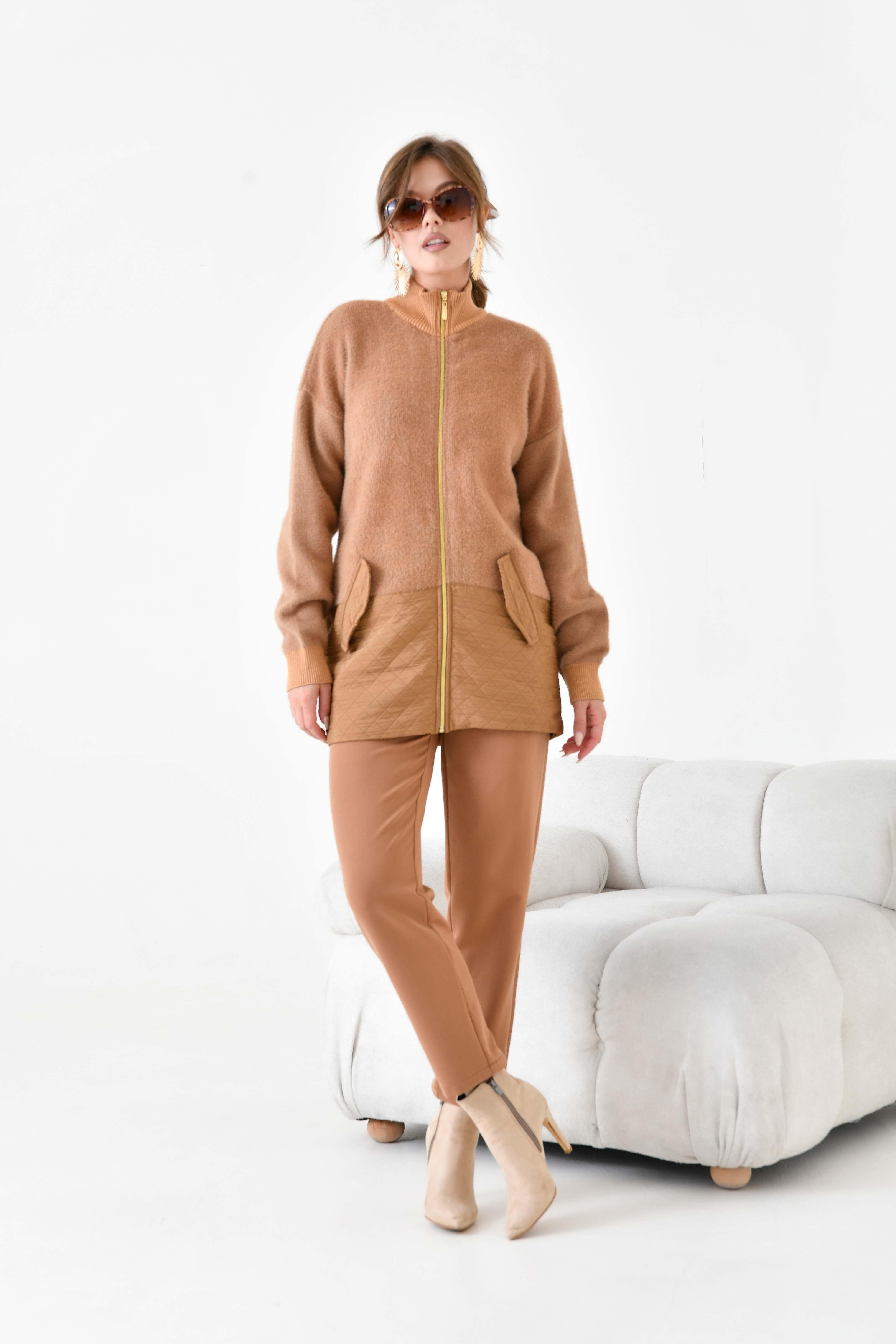 Ftz Kadın Kapitone Detaylı Kısa Kap Bisküvi 20875