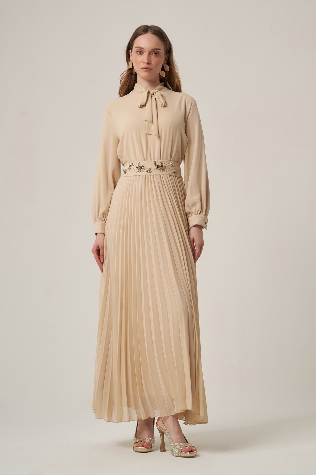 FTZ Women Kadın Şifon Kemer Taşlı Pliseli Elbise  Beige 31406