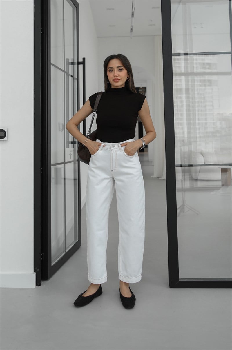 Ekru Dikiş Detaylı Mom Jean