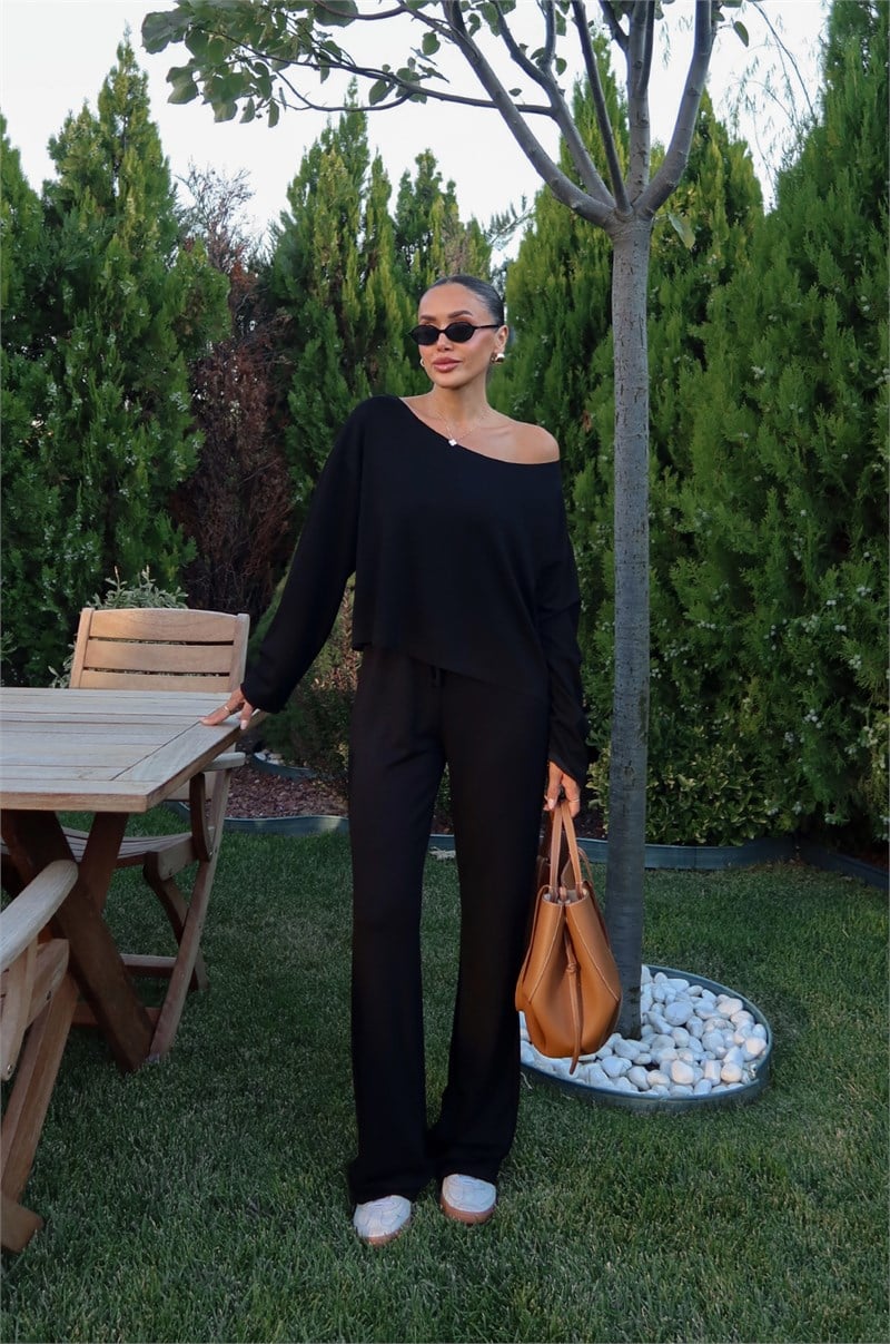 Siyah Düşük Omuz Oversize Bluz Pantolon Takım 