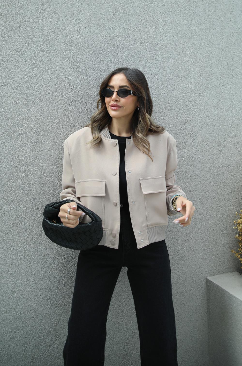 Bej Geniş Cepli Bomber Ceket · 3