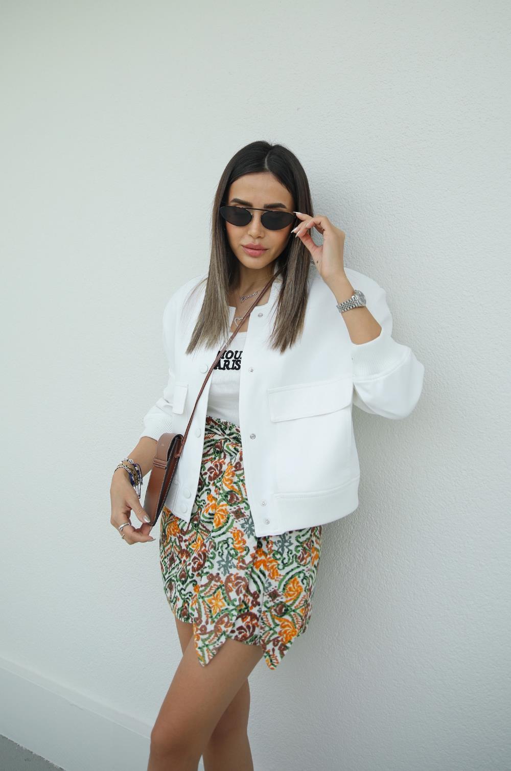 Ekru Geniş Cepli Bomber Ceket · 4