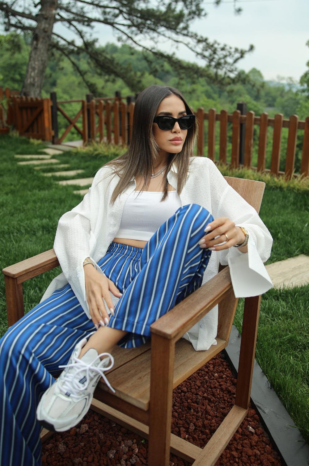 Lacivert Çizgili Beli Lastikli Pantolon · 4
