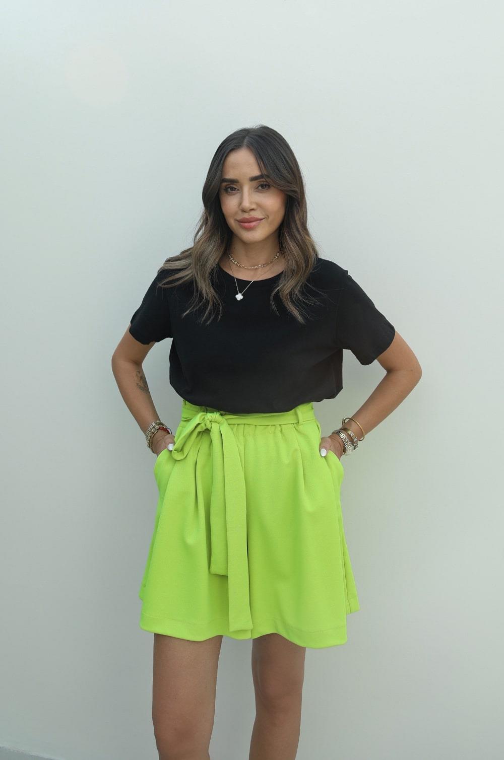 Neon Yeşil Kuşaklı Şort