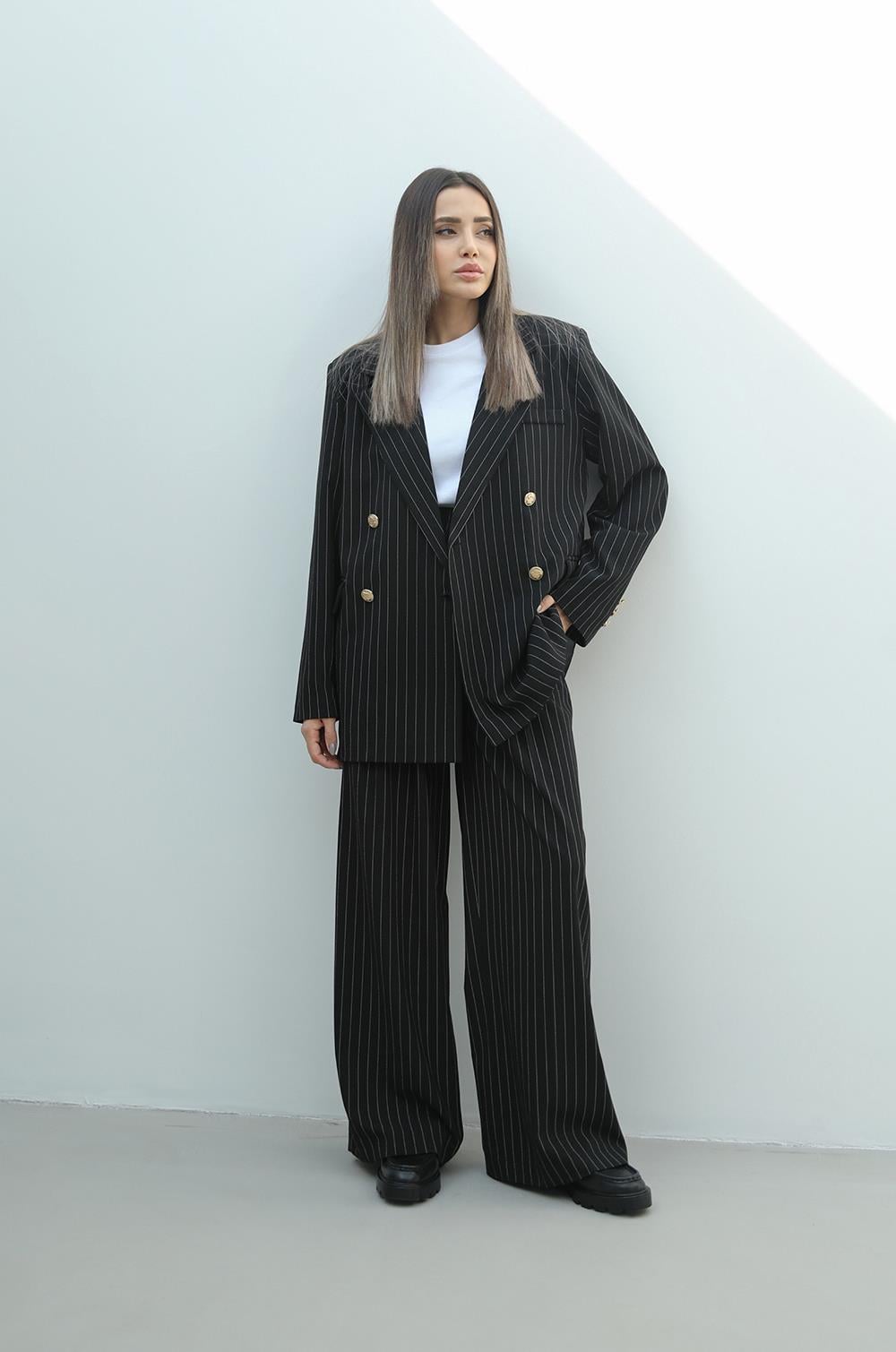 Siyah Çizgili Gold Düğmeli Blazer Ceket · 3