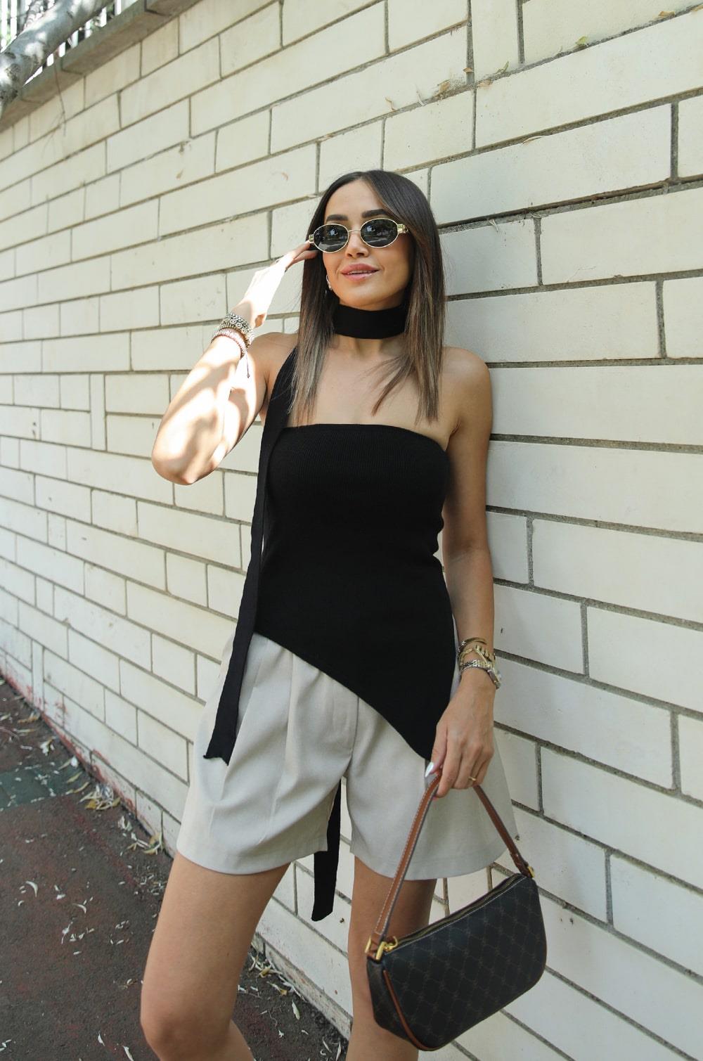 Siyah Fularlı Straplez Triko Bluz · 4