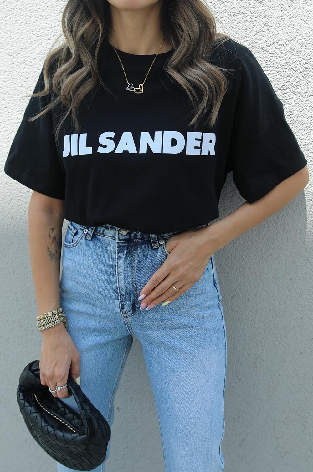 Siyah Sander Baskılı Tişört · 4