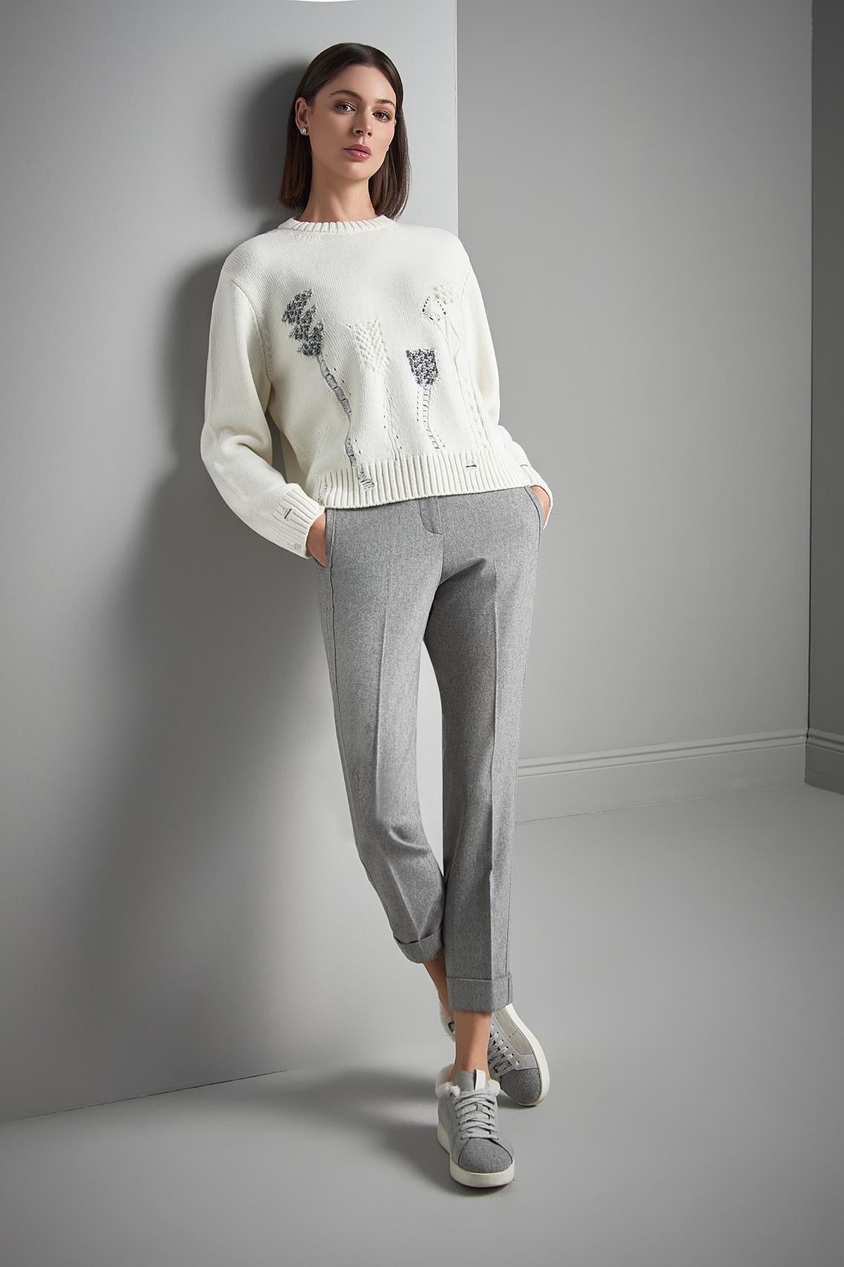 Sim Detaylı Desenli Ekru Triko Kazak